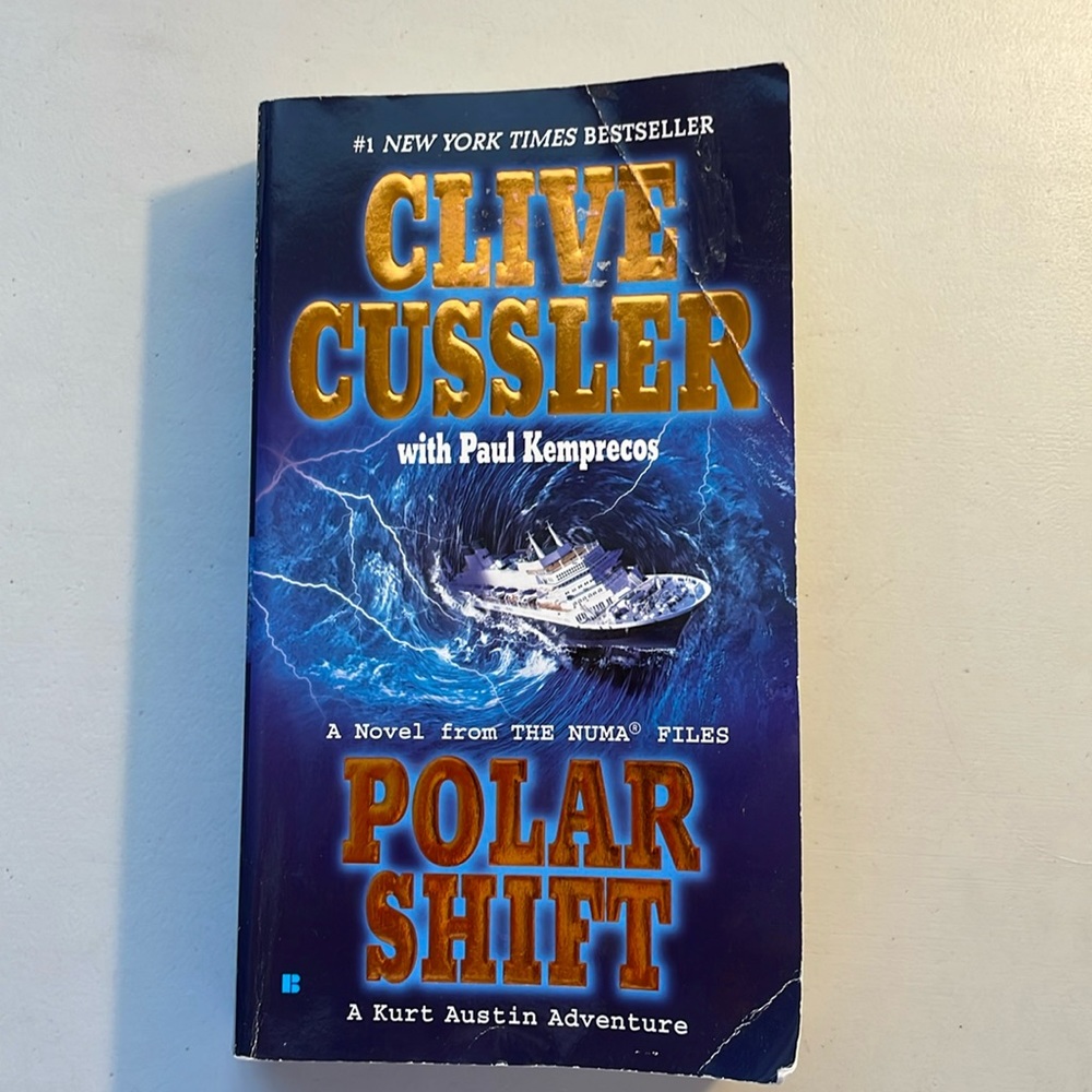 📚2/$6  Polar Shift	#6 in the NUMA Files Series